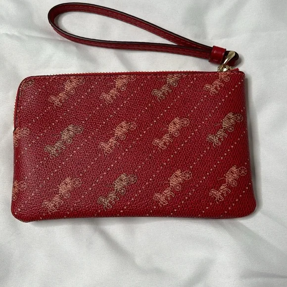 Coach Wristlet Red - Picture 2 of 3